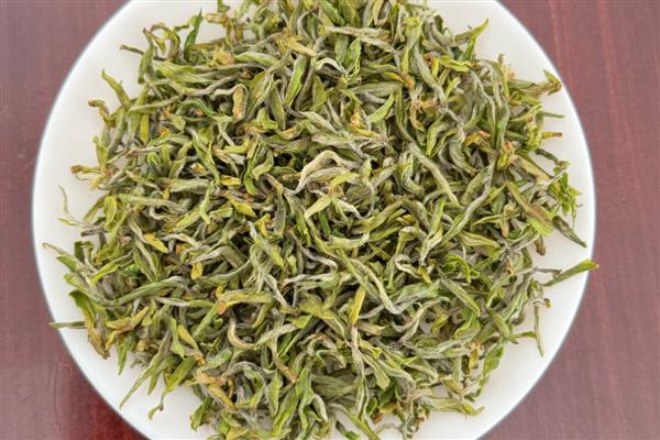 浙江有什么名茶,西湖龙井、大佛龙井等种类有很高的知名度