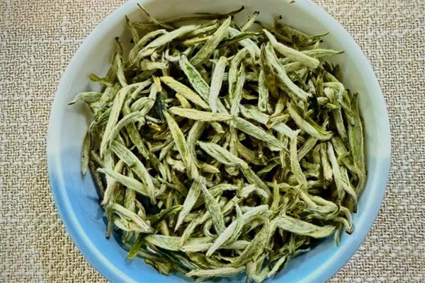 浙江有什么名茶,西湖龙井、大佛龙井等种类有很高的知名度