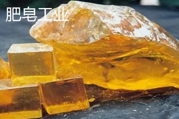 松香有哪些工业用途，可作成肥皂、油漆等