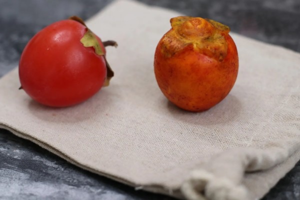 小柿子是热性还是凉性水果，是凉性水果