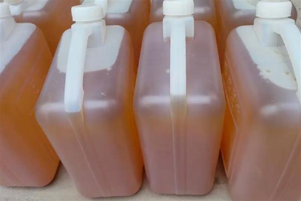 花生油如何辨别真假,可以看外观、闻气味等