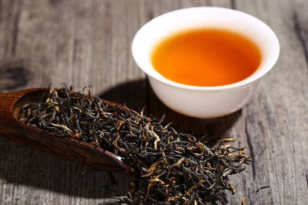 红茶的简介，属于全发酵茶