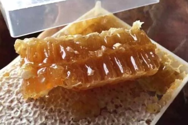 蜂巢蜜甜度高是不是真货，甜度不能作为鉴别真假的依据