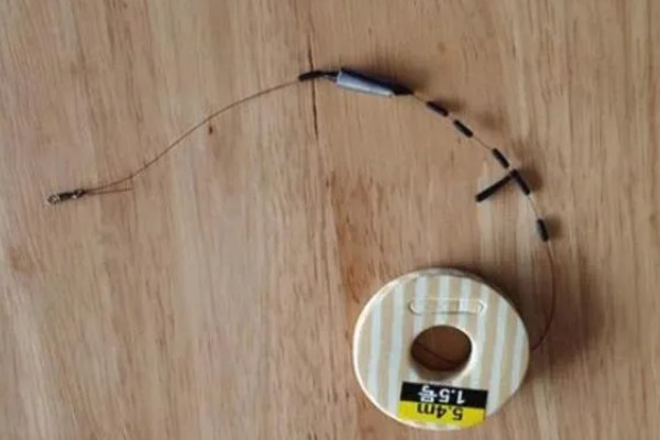 钓鱼主线和子线的区别,连接位置和粗细程度均不同