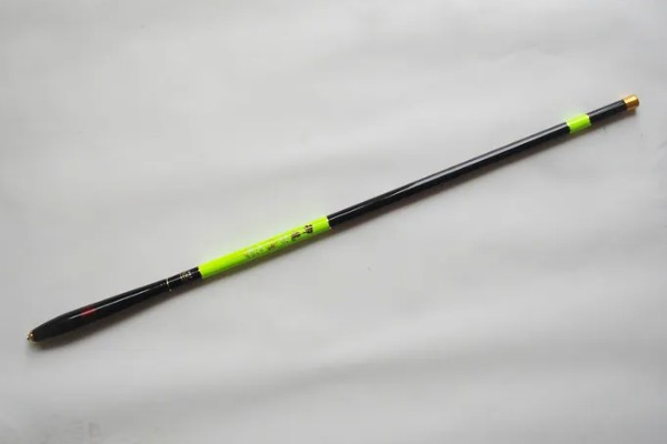 溪流竿简介，是一种短节手竿