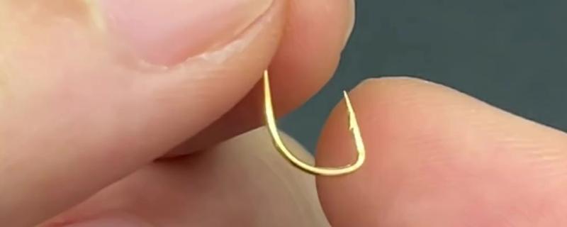 金袖钩还是赤袖钩更好用，金袖钩颜色醒目，可诱鱼