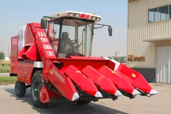 玉米联合收割机故障如何预防,驾驶员应立刻停止作业检查