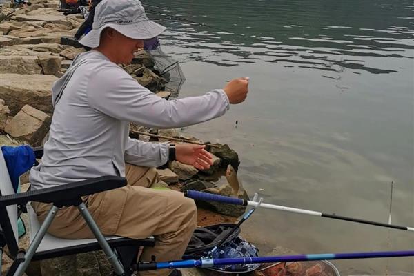 红鱼好不好钓,相对来说还是比较好钓的