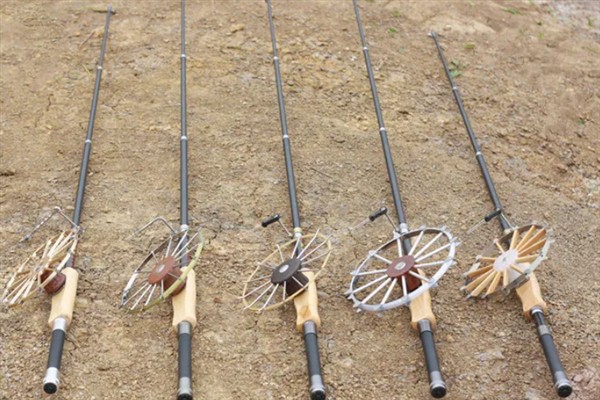 甲鱼枪的简介，是专门用来捕捉甲鱼的工具