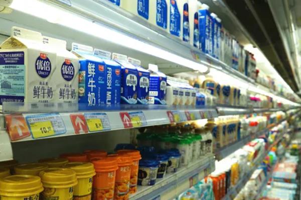 乳制品行业的发展现状介绍，掌控上游是乳企发展核心