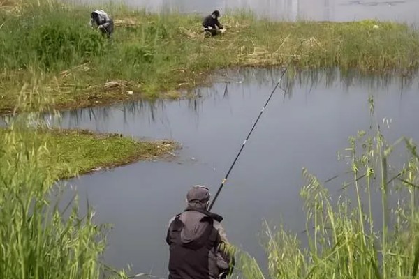 早春钓鱼技巧,绝大部分情况都应该钓深