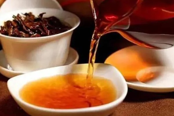 红茶和绿茶有什么区别，外观、口感、制作方法都不同