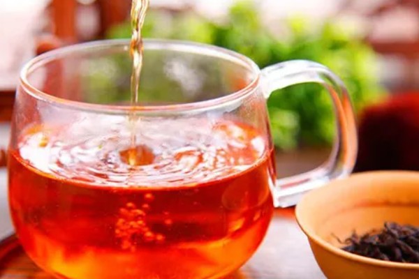 红茶和绿茶有什么区别，外观、口感、制作方法都不同